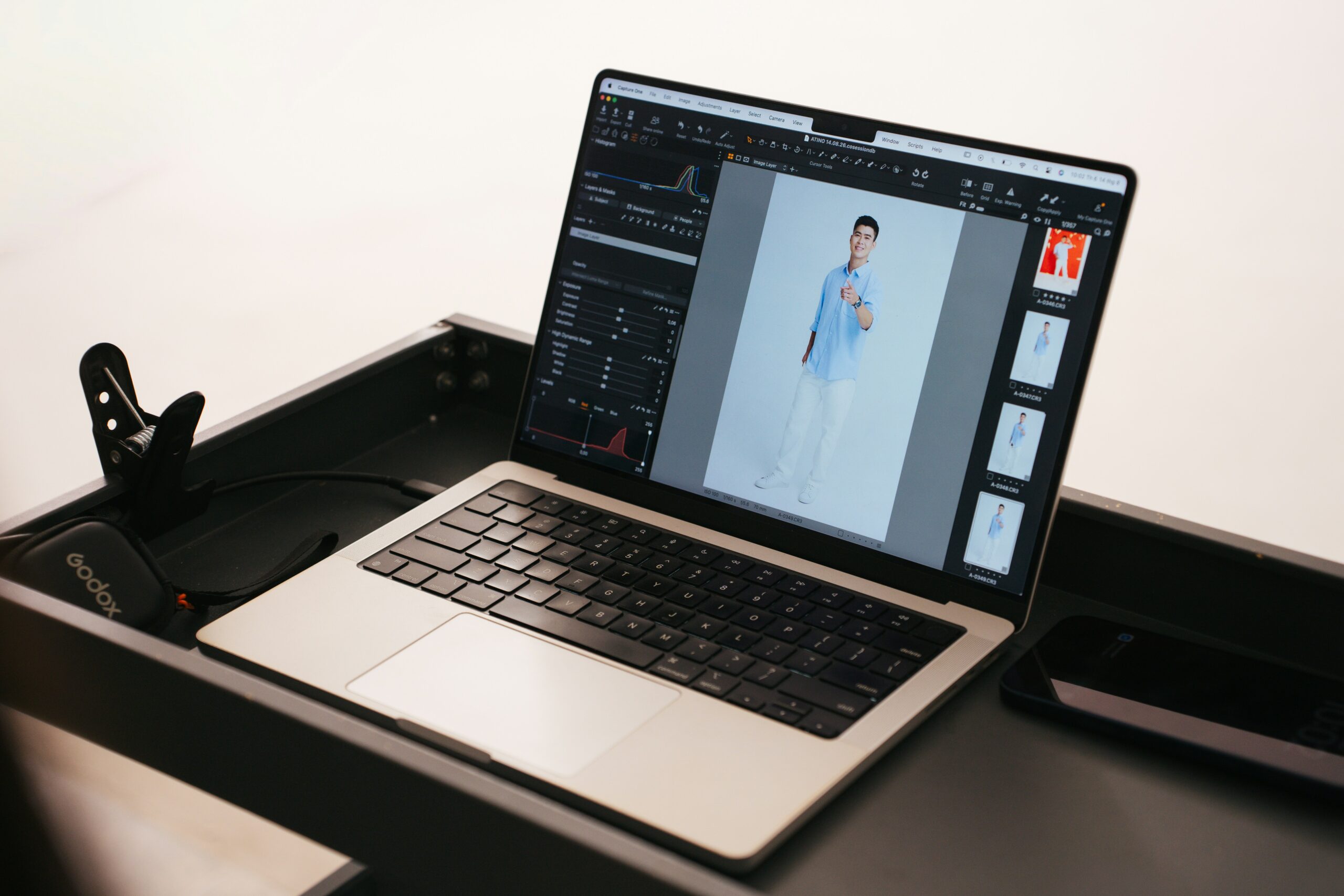 Nano Banana Pro vs Midjourney Nano Banana Pro vs Midjourney photo editing workflow on laptop